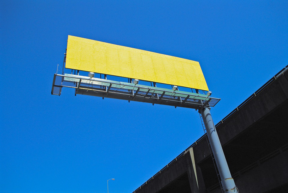 billboard ve výšce
