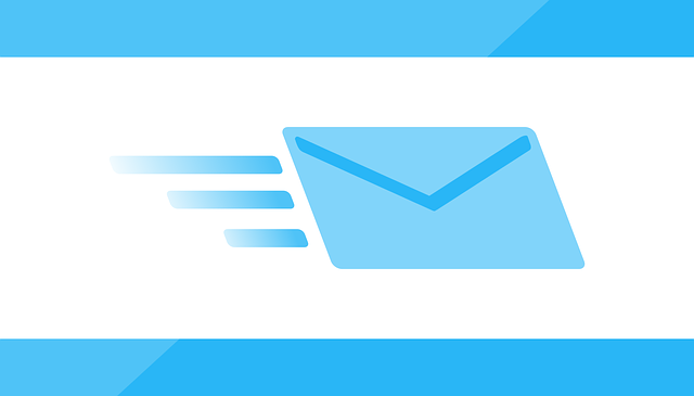 letící email